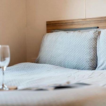 Tattershall Lakes: Sally'S Superior Stay 외부 사진