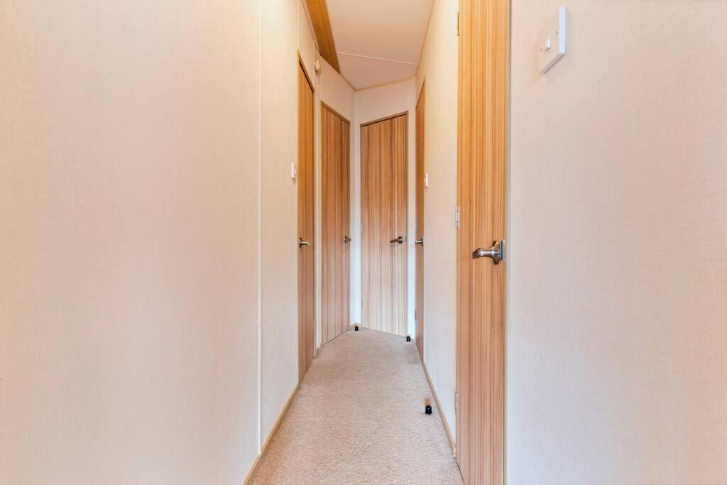 Tattershall Lakes: Sally'S Superior Stay 외부 사진