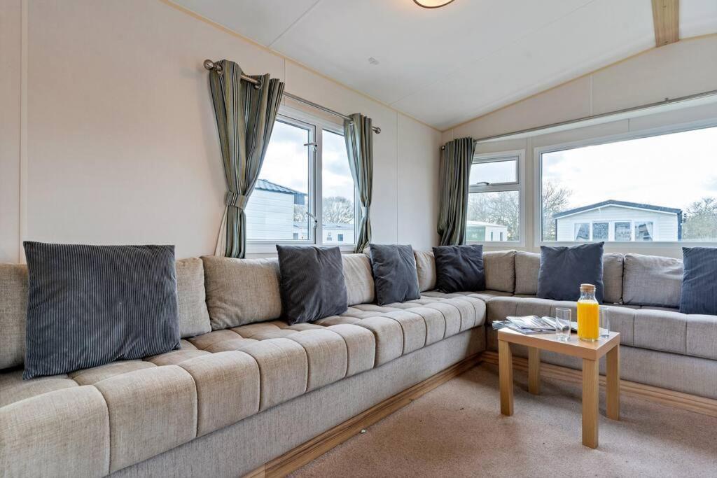 Tattershall Lakes: Sally'S Superior Stay 외부 사진