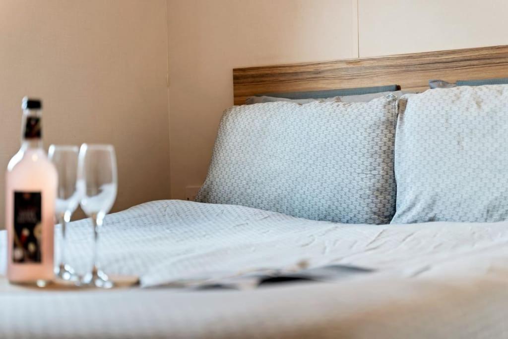 Tattershall Lakes: Sally'S Superior Stay 외부 사진