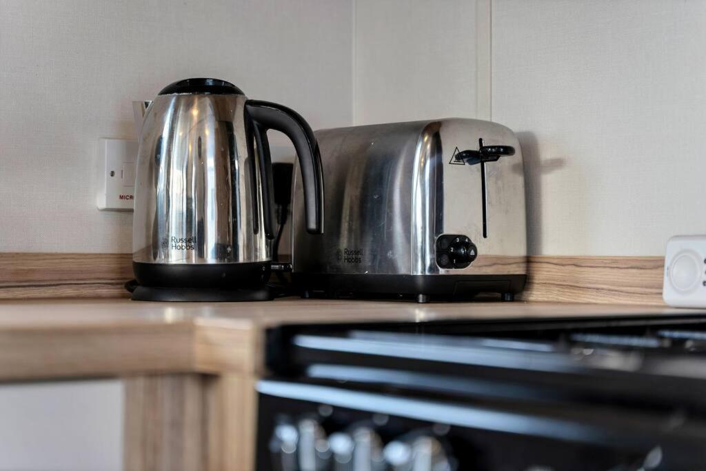 Tattershall Lakes: Sally'S Superior Stay 외부 사진